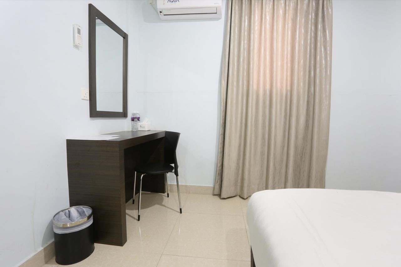 City Central Hotel Batam Esterno foto