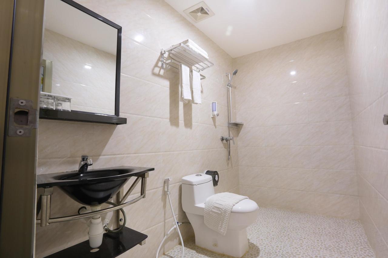 City Central Hotel Batam Esterno foto